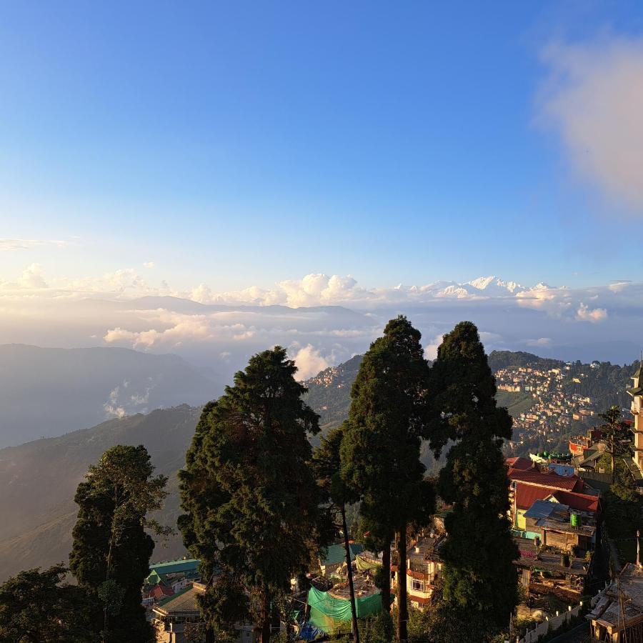 Darjeeling Heights - A Boutique Mountain View Homestay Zewnętrze zdjęcie