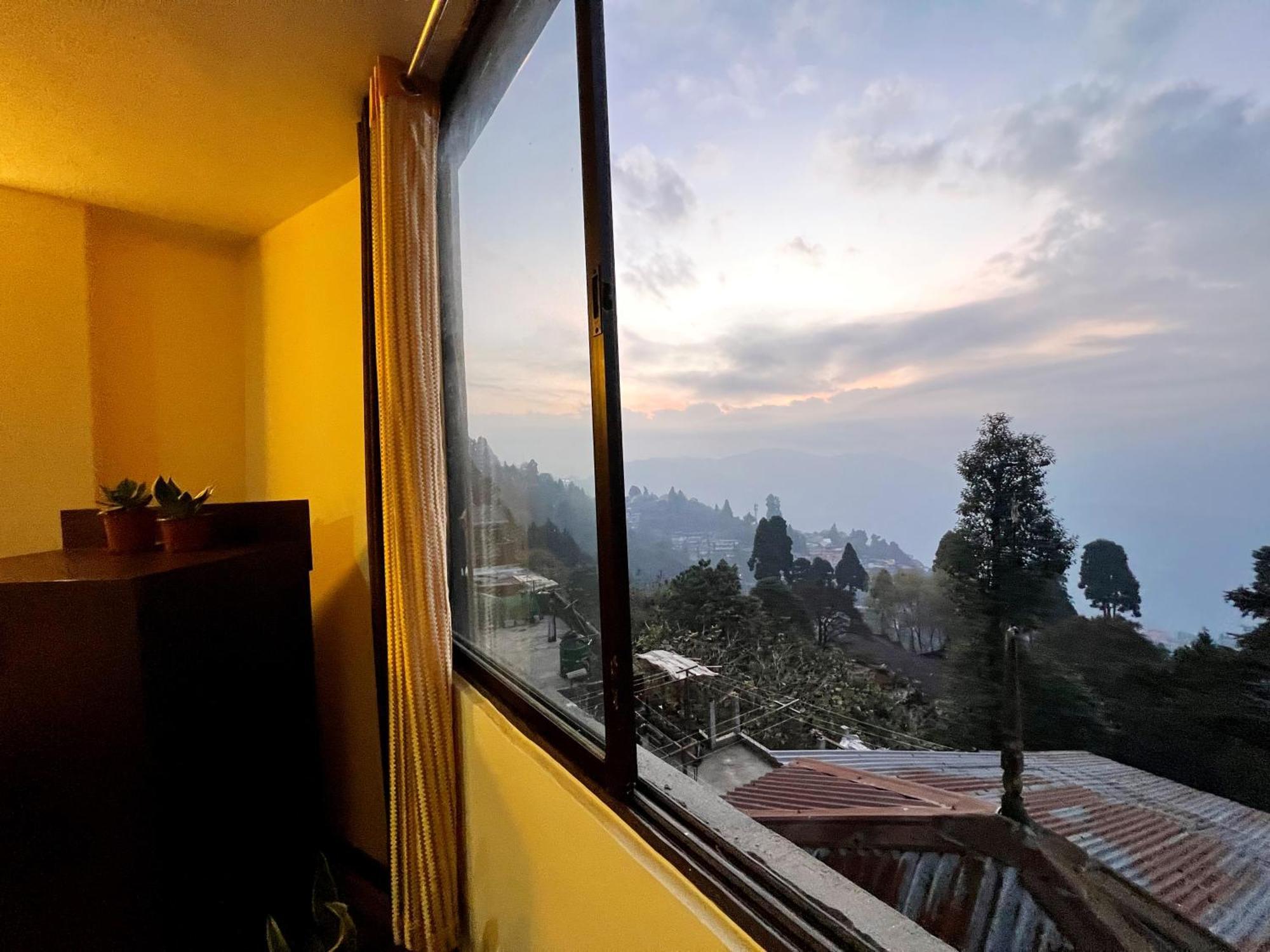 Darjeeling Heights - A Boutique Mountain View Homestay Pokój zdjęcie